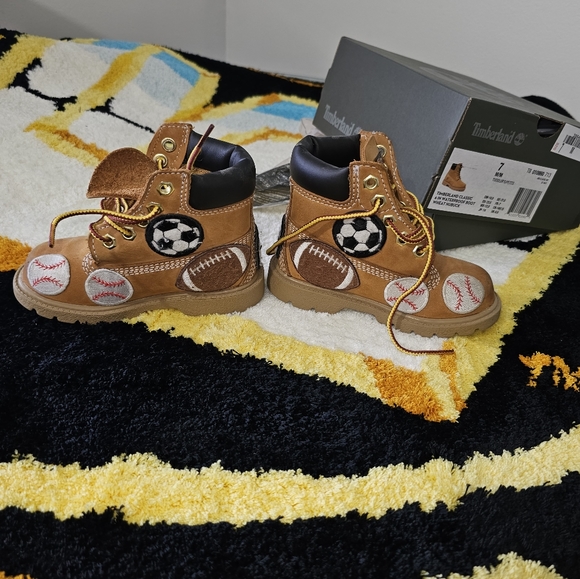 Custom toddler timberland boots size 7c - Picture 5 of 5